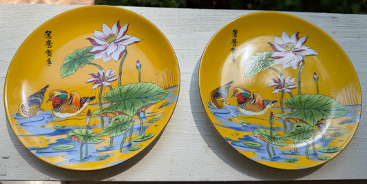 Vintage set of 8 Alsco Made in Hong Kong Dessert Plates