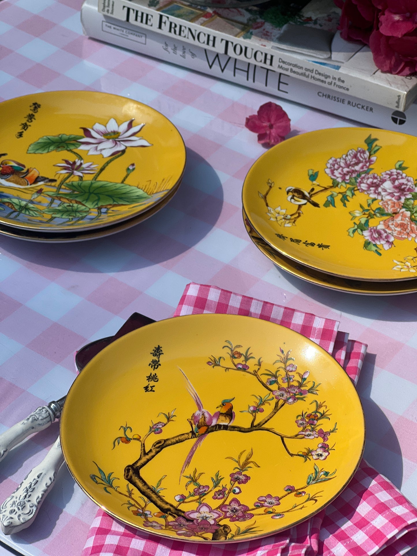 Vintage set of 8 Alsco Made in Hong Kong Dessert Plates