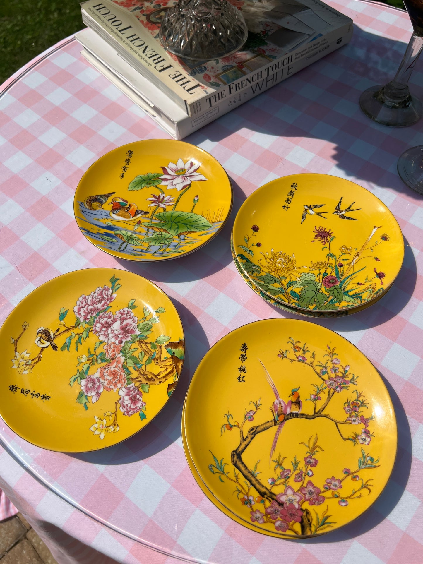 Vintage set of 8 Alsco Made in Hong Kong Dessert Plates