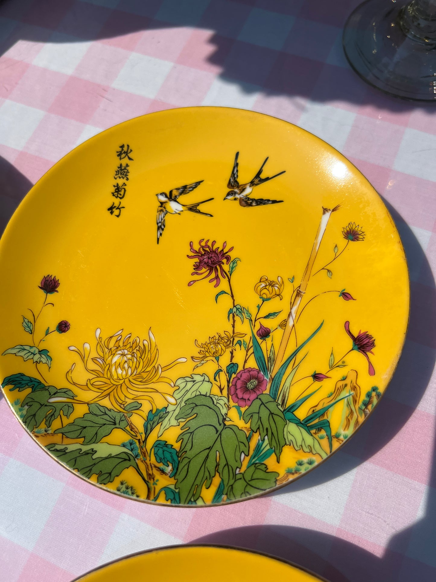 Vintage set of 8 Alsco Made in Hong Kong Dessert Plates