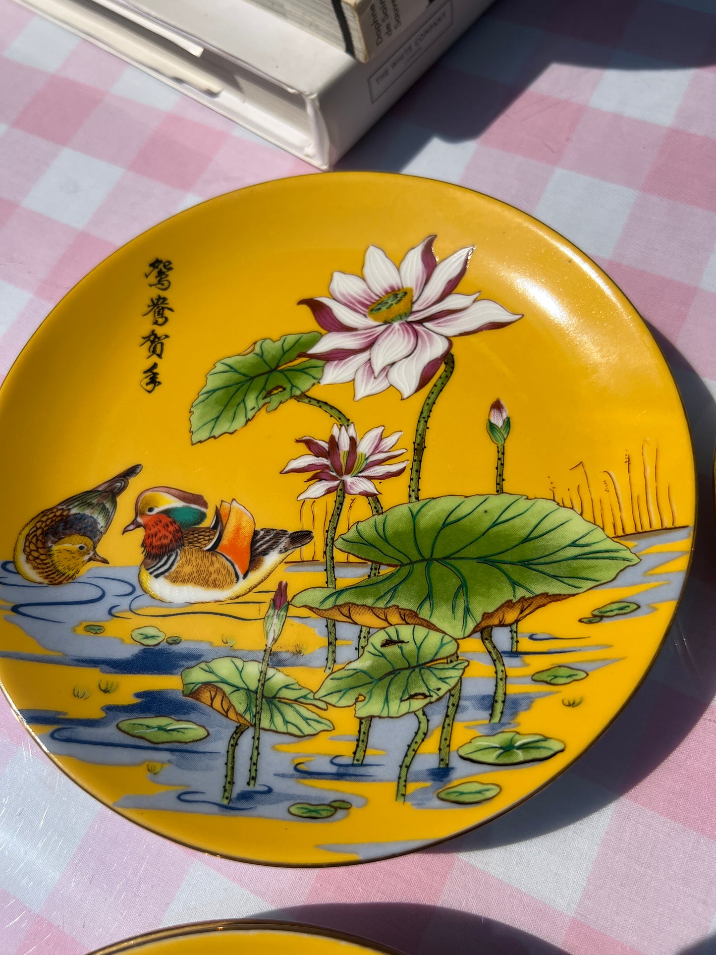 Vintage set of 8 Alsco Made in Hong Kong Dessert Plates