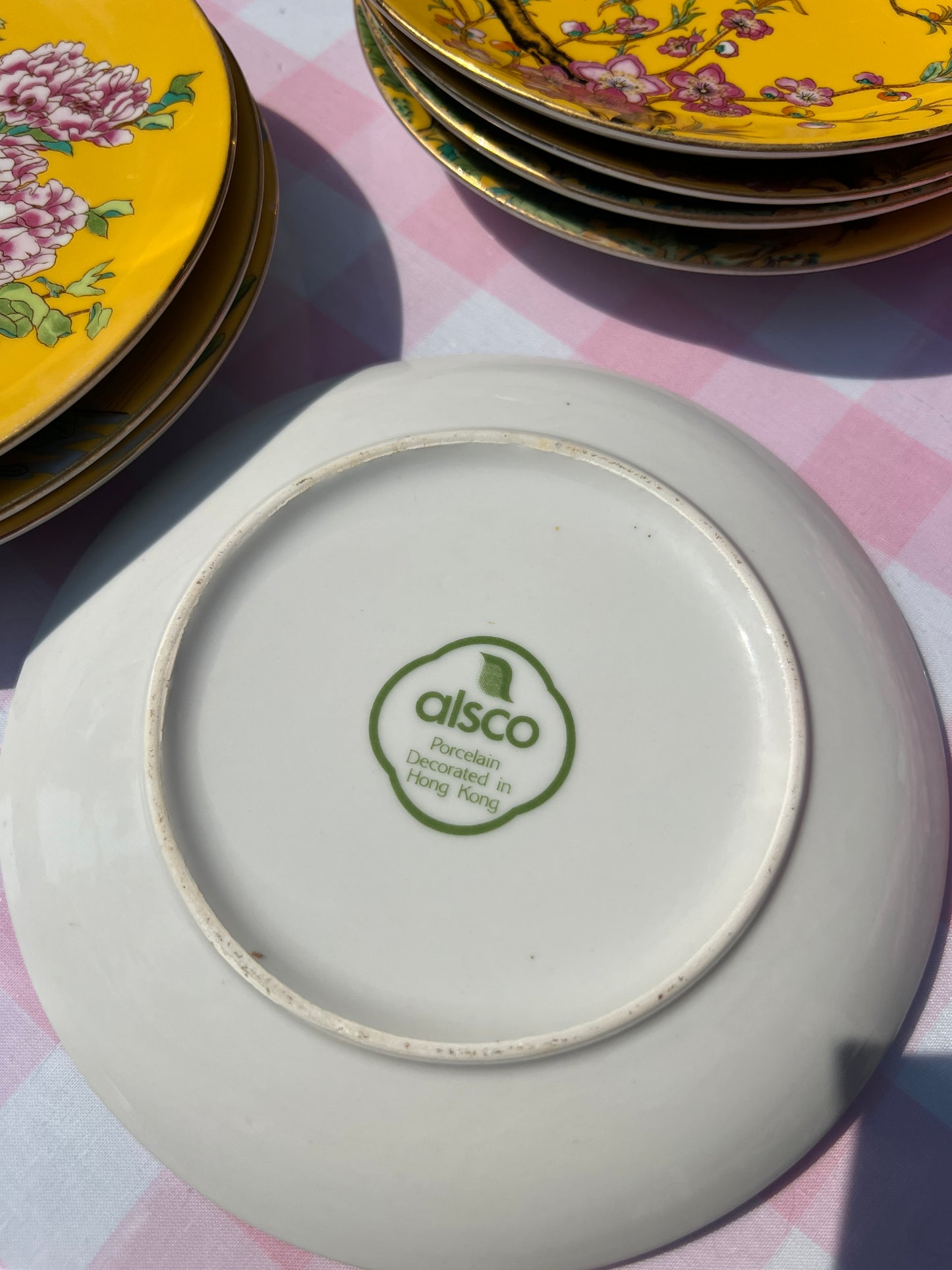 Vintage set of 8 Alsco Made in Hong Kong Dessert Plates